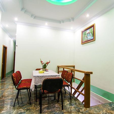 Royal Star Guest House Yangon Bagian luar foto